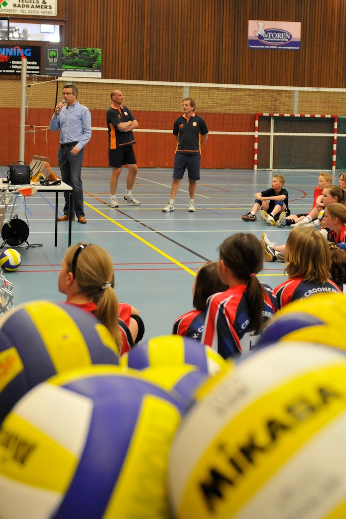 Geslaagde volleybalclinic Croonenburg