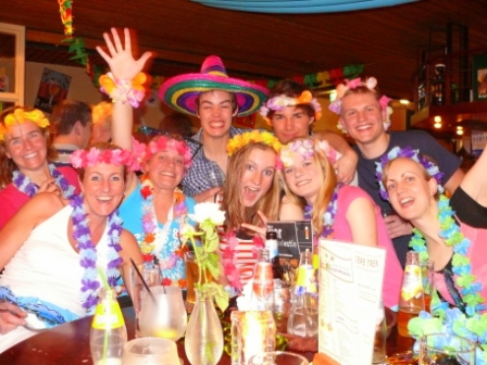 Foto´s BEACH FEEST in het Album