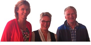 Joyce, Carolien en Reinier tijdens de ALV