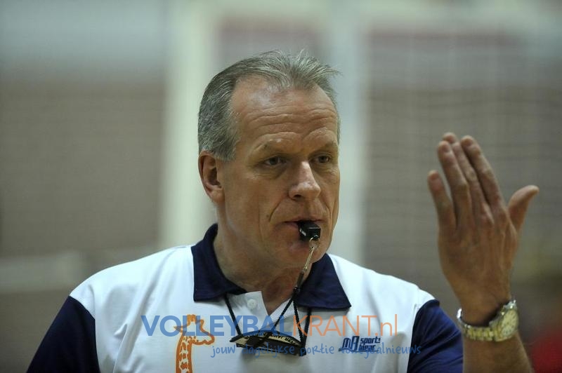 Win €5.000 met ”onze scheids, mijn held”