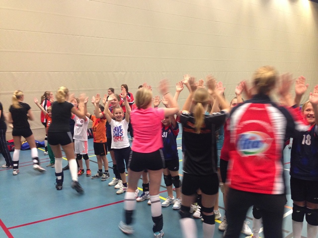 ** Geslaagde jeugdvolleybaldag Croonenburg **