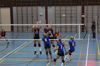 Dames 1 tegen VTC Woerden