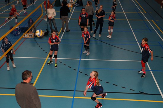 2015-01-10-volleyball_sacha_eerste_wedstrijd-015