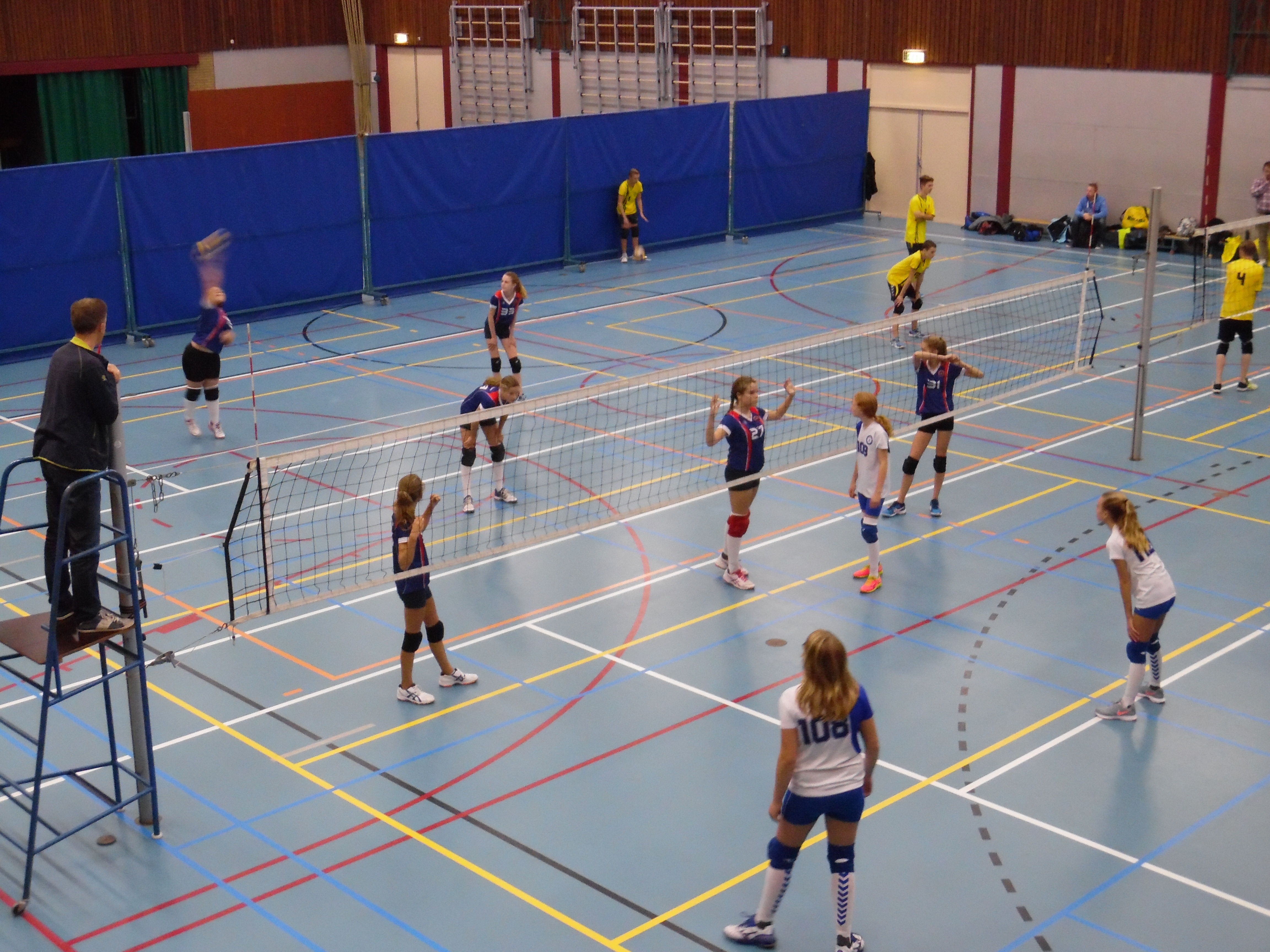 Jeugd Croonenburg doet goede zaken.