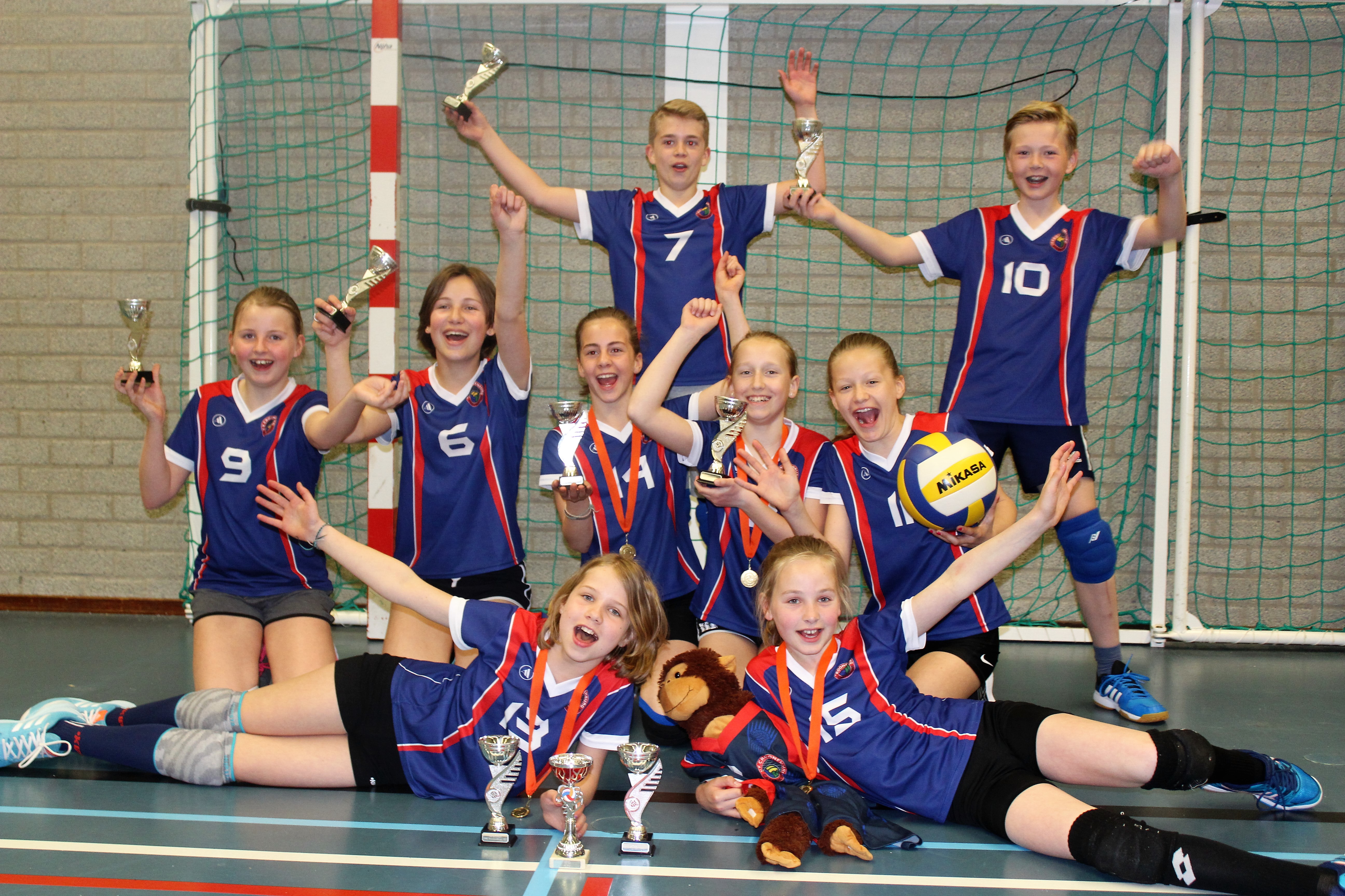 2 volleybalkampioenen