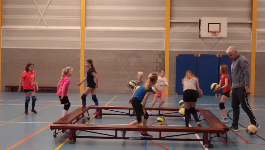 Kom volleyballen bij Croonenburg! (bekijk het filmpje van Mare Tressel)