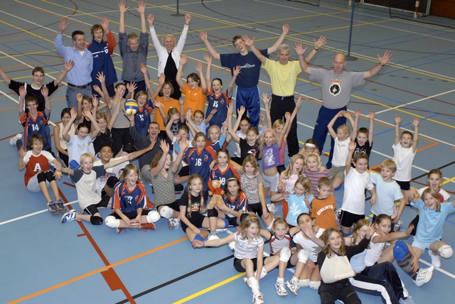 Dekker Sport 2000 steekt Croonenburg de helpende hand toe